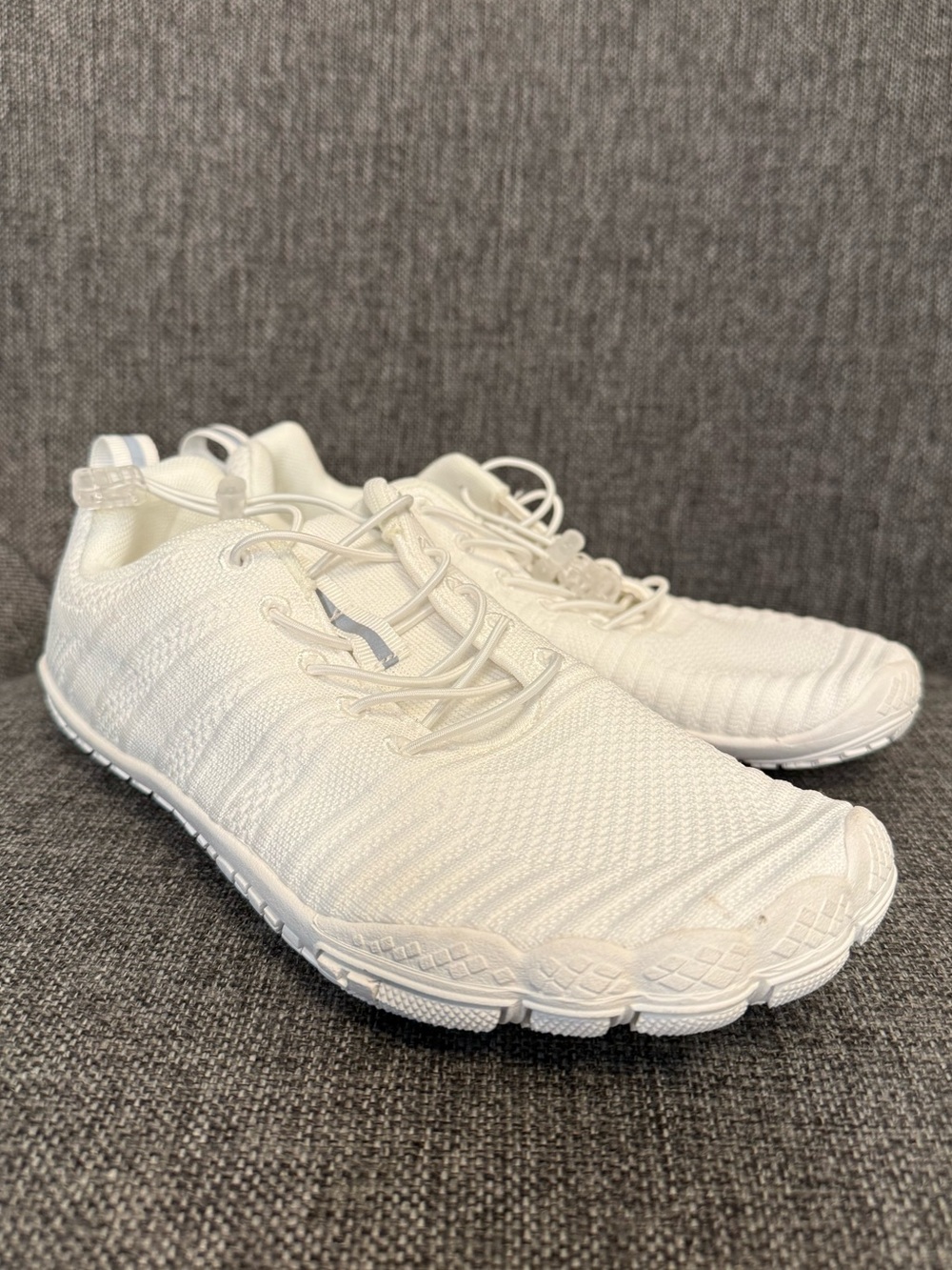 Watelves Womens Water Shoes Size 39 White Quick Dry Aqua Beach Swim Slip On NWOT
